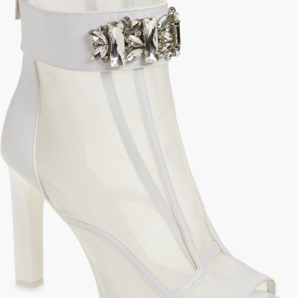 Karl Lagerfeld White Stiletto Heels with Floral Embellishments